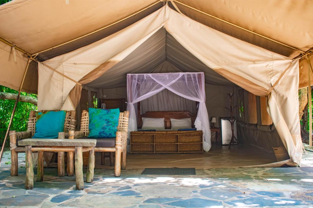 Firefly Eco Retreat Villa Shimoni Екстериор снимка