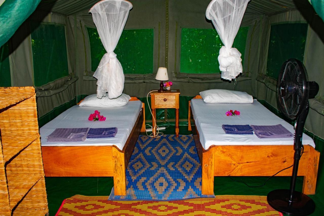 Firefly Eco Retreat Villa Shimoni Екстериор снимка