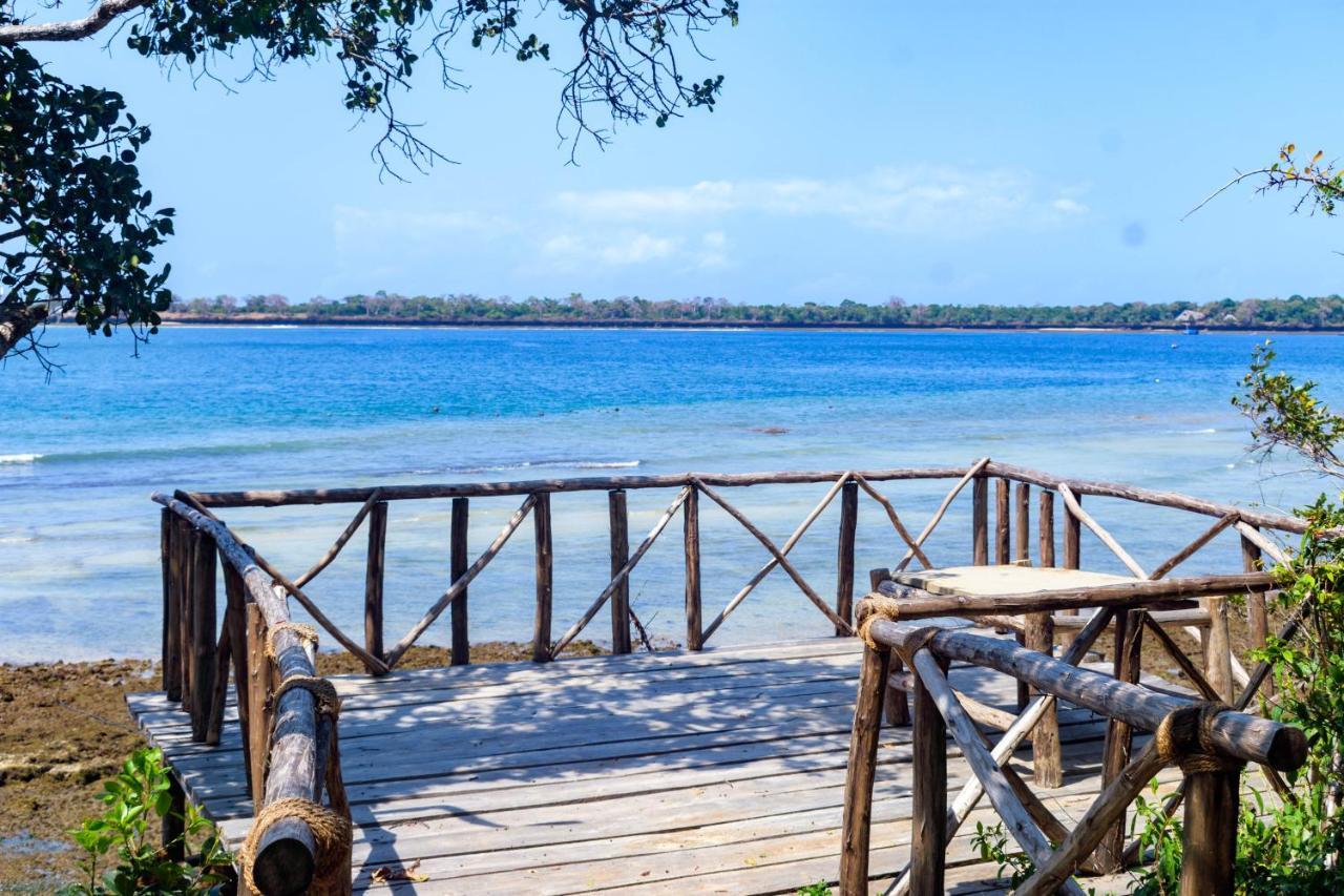 Firefly Eco Retreat Villa Shimoni Екстериор снимка