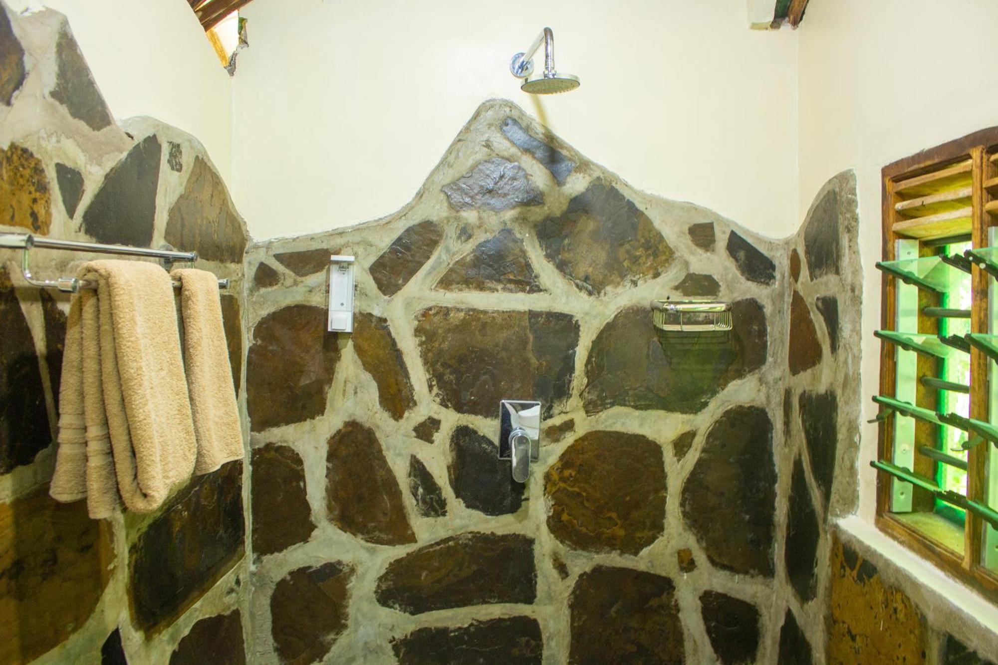 Firefly Eco Retreat Villa Shimoni Екстериор снимка